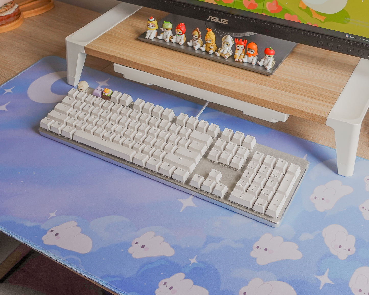 [PRE-ORDER] Blue Dreamy Bunny Desk Mat